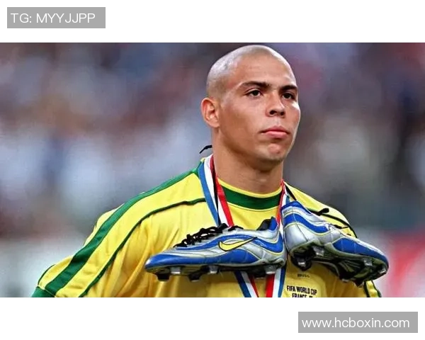 穿传奇足球鞋的中场球星如何在赛场上展现独特风采与技战术价值